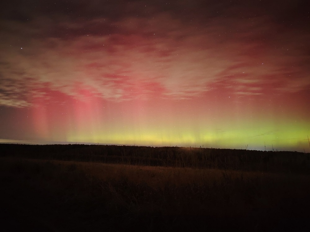    Полярное сияние снято астрофотографом из Новосибирска. Фото Алексея Полякова.