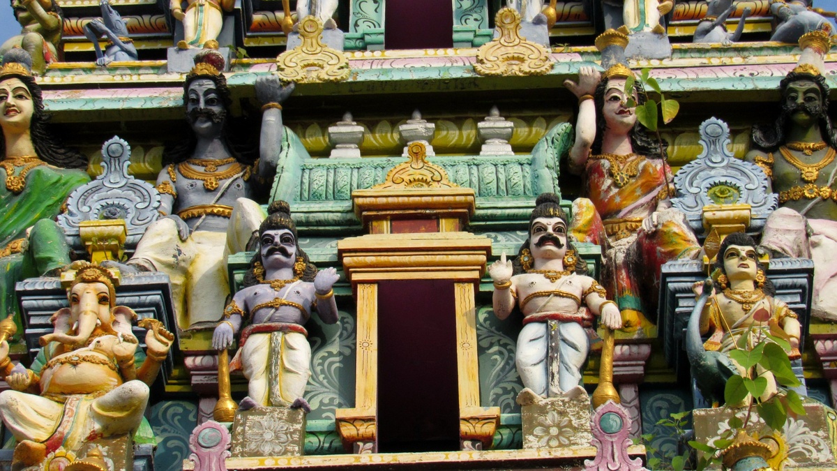 Элементы индуистского храма Шри Ситивинаягар