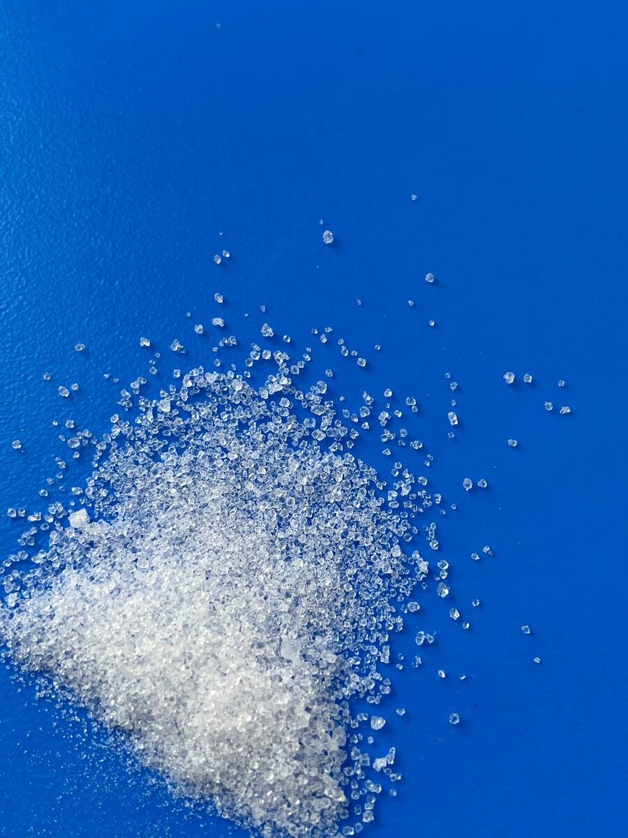 Структура алюмокалиевых квасцов в порошкообразной форме.