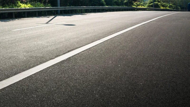     Дорога. Фото: ru.freepik.com, автор evening_tao.