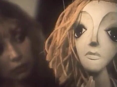 Она надеждою зовется...