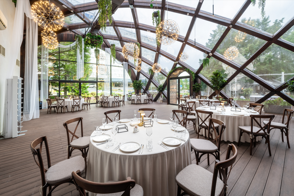 Банкет-холл отеля River Park на Михайловской набережной в Новосибирске