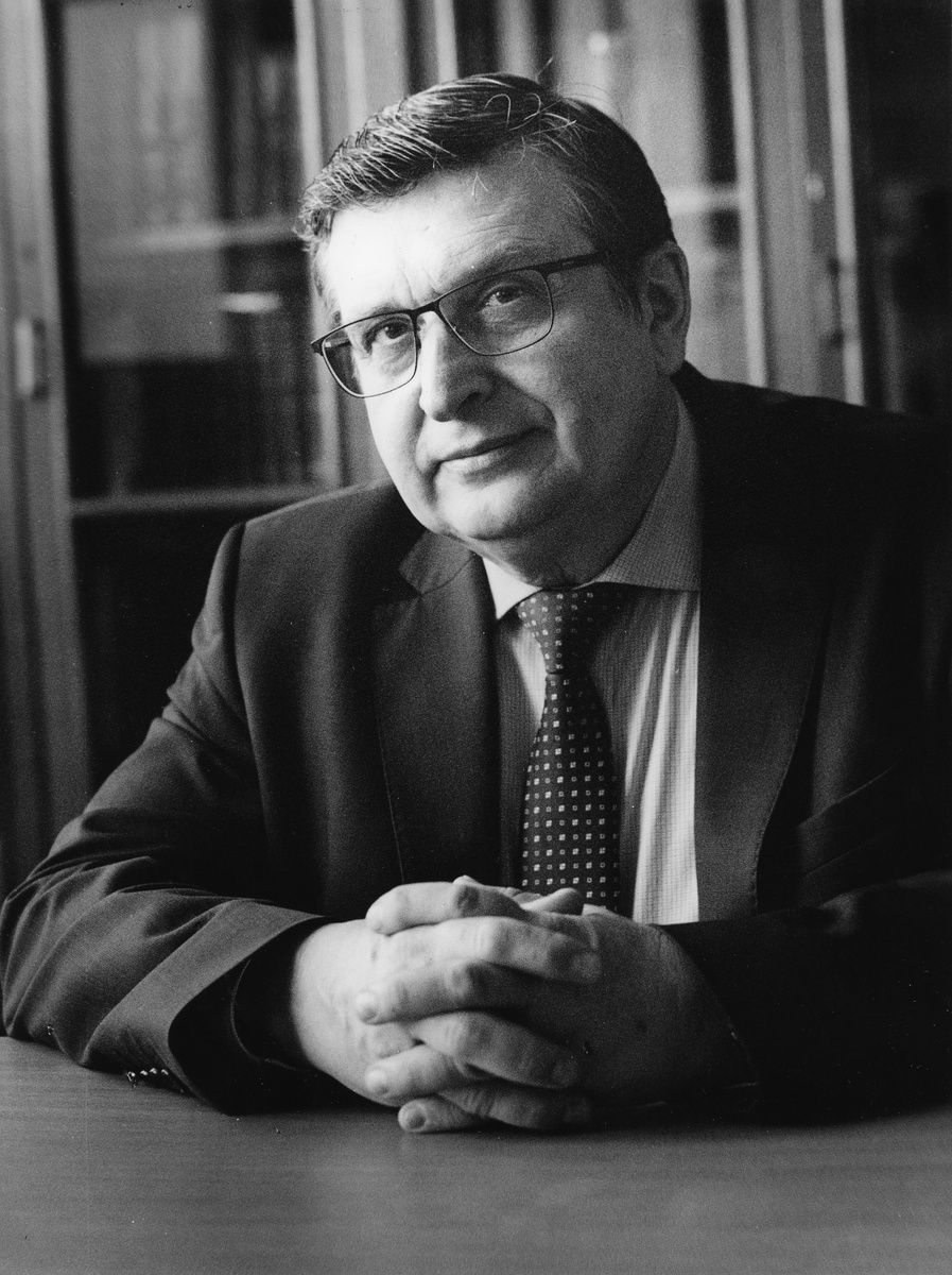 Алексей Викторович Макаров