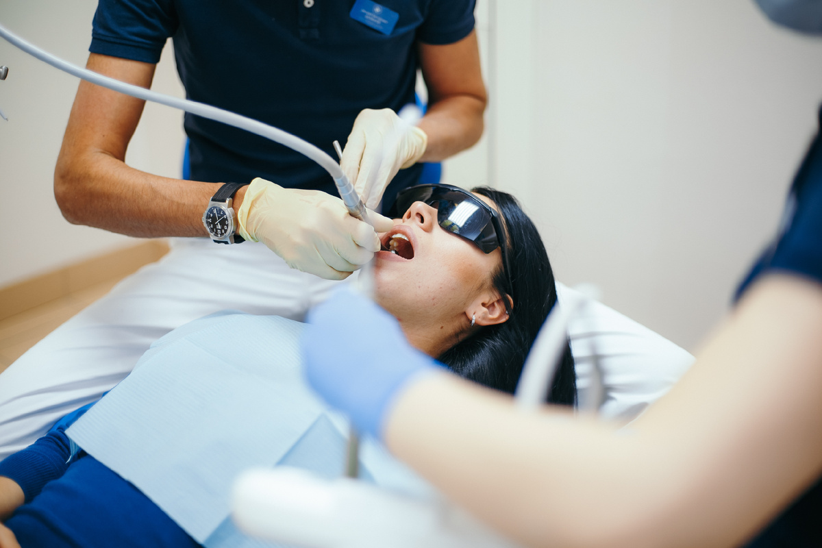 Фотография взята с сайта стоматологии Дмитрович Фэмили https://www.dmitrovich.ru/