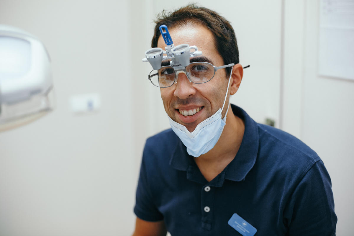 Фотография взята с сайта стоматологии Дмитрович Фэмили https://www.dmitrovich.ru/