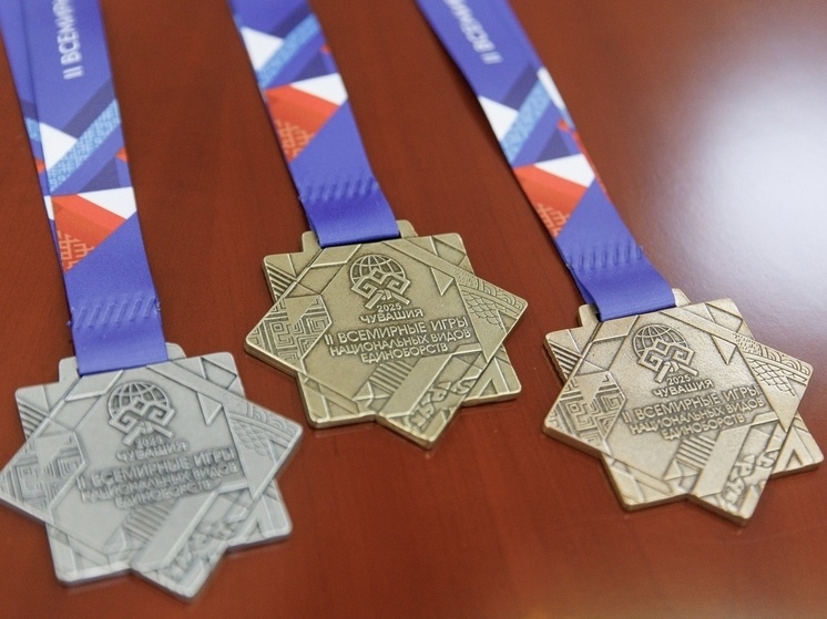   Максим Васильев