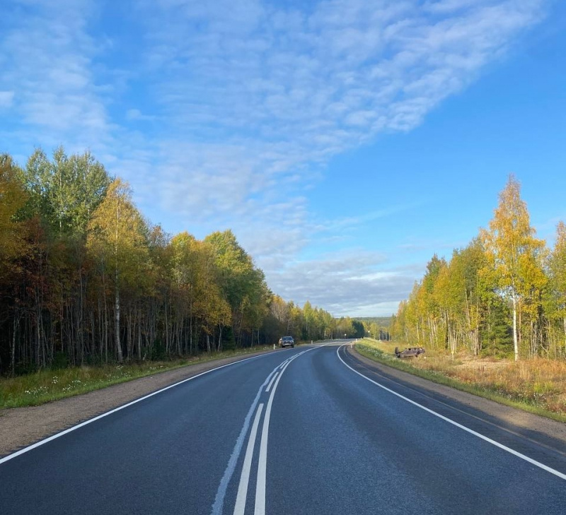    Нива перевернулась на подъезде к ПетрозаводскуГАИ Карелии