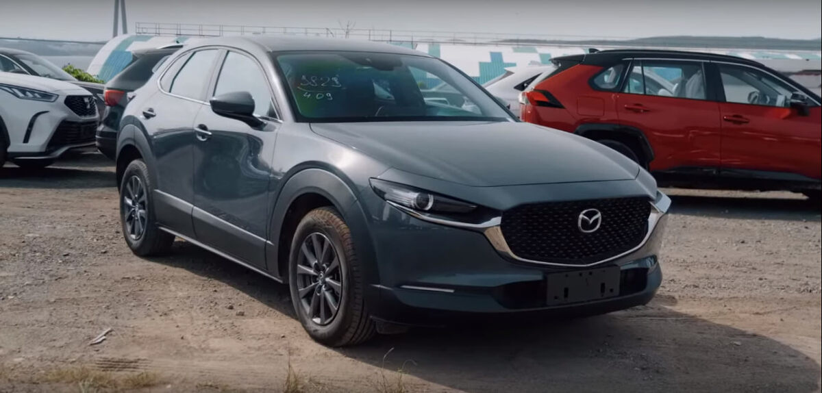 Mazda CX-30. Источник: скриншот из VKвидео канала «Япония Транзит»