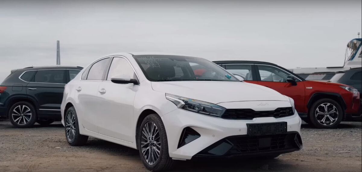 Kia K3. Источник: скриншот из VKвидео канала «Япония Транзит»