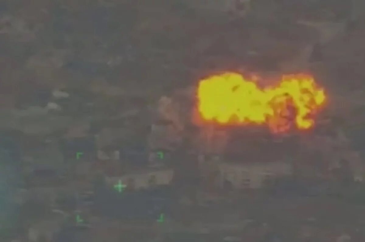    Управляемые бомбы разнесли пункты дислокации ВСУ под Родинским и Купянском