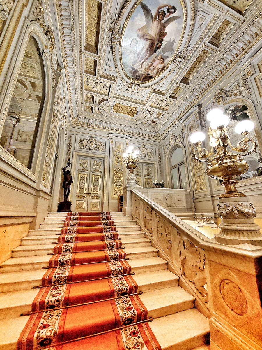 Владимирский дворец