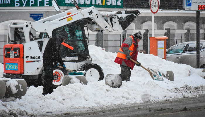 Всякий раз зима — суровое испытание для коммунальных служб. Фото: 1MI