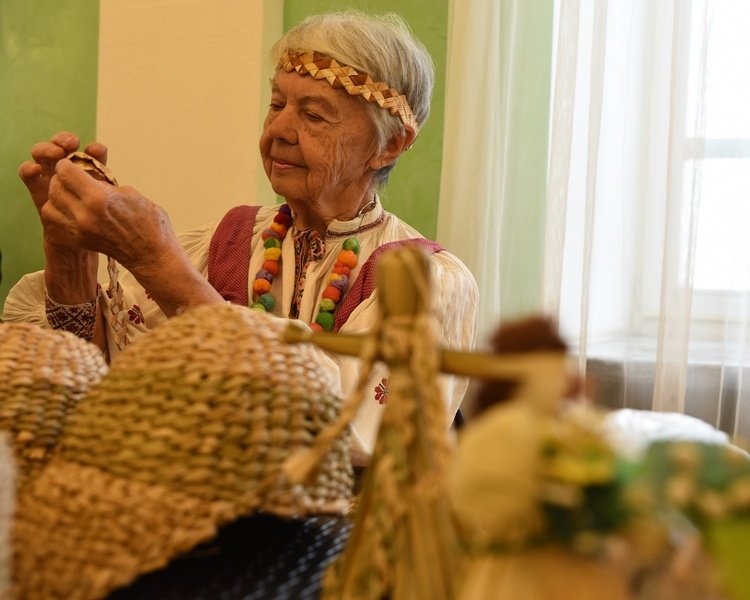     В Курской области стартовала декада ко дню пожилых людей