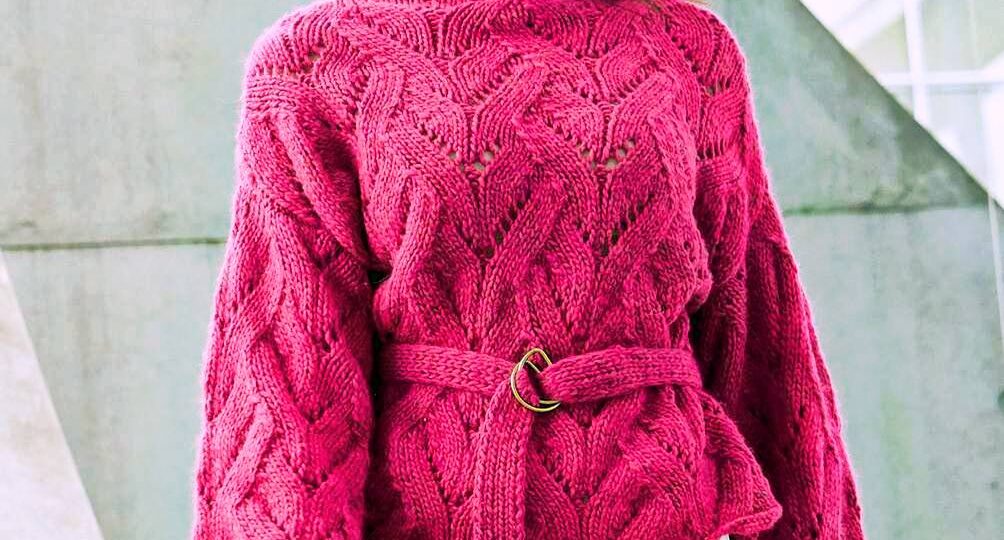 Ярко, стильно и тепло! Новая подборка осенних вязаных свитеров и пуловеров