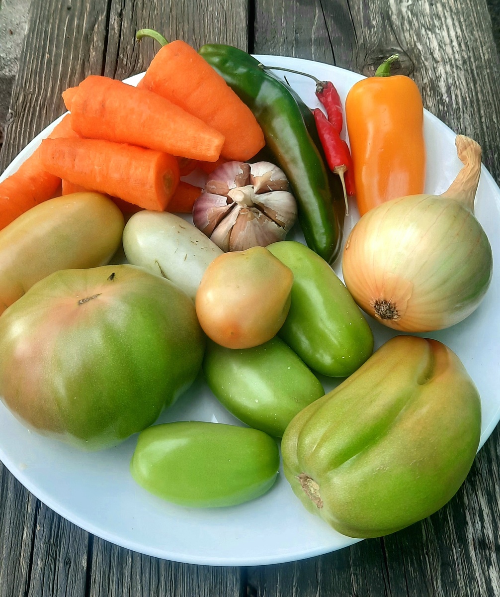 Фото автора. Вот столько у меня было основных ингредиентов.