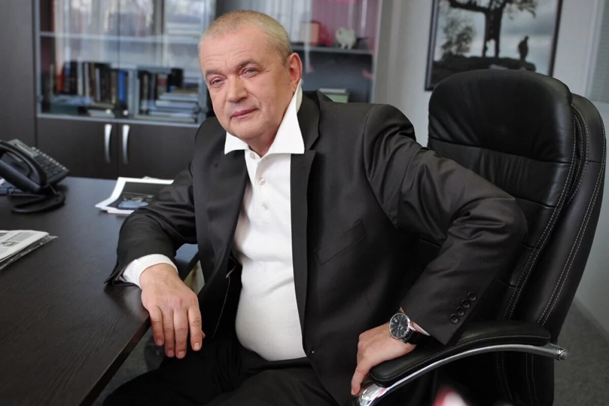    Александр Куприянов.