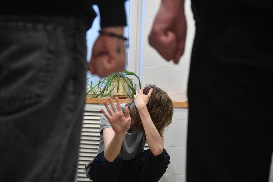    Вместе со своим родным сыном мужчина закопал тело молодого человека за городом Алексей БУЛАТОВ