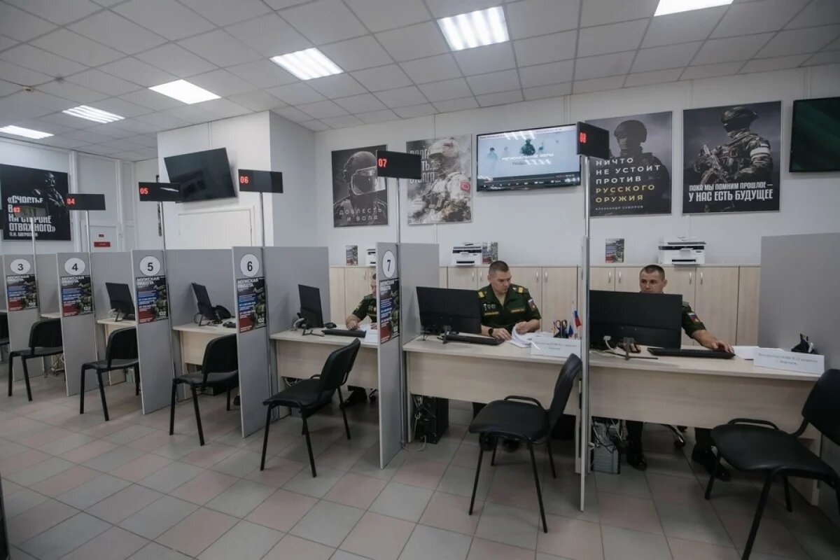    Воронежским добровольцам выплатят 2,5 млн рублей за заключение контракта