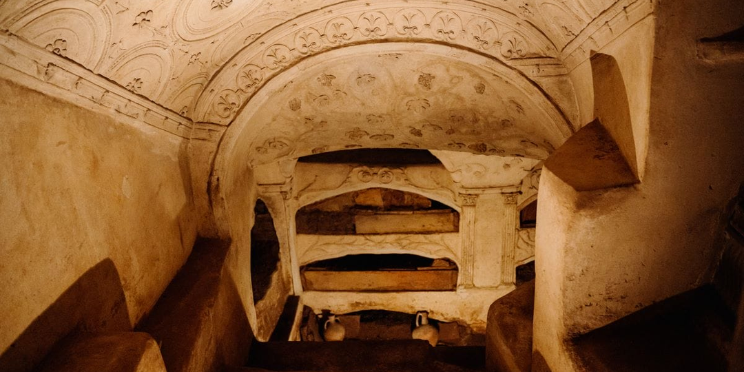 Подземный Рим — катакомбы, крипты и тайные ходы, где скрывались первые христиане