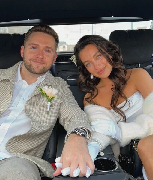    Влад Соколовский с женой Ангелиной