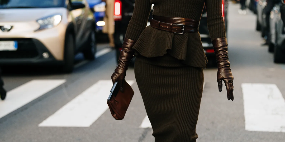 10 стильных образов с Недель моды 2025, которые можно взять на заметку для своего гардероба