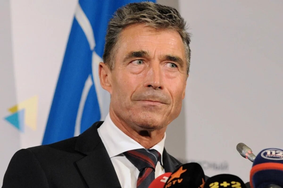    Экс-глава НАТО Расмуссен высмеял «коалицию желающих»