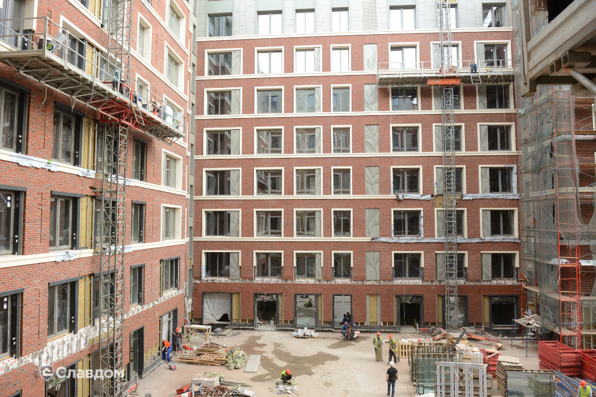 ЖК Botanica в процессе строительства. 2020 год.