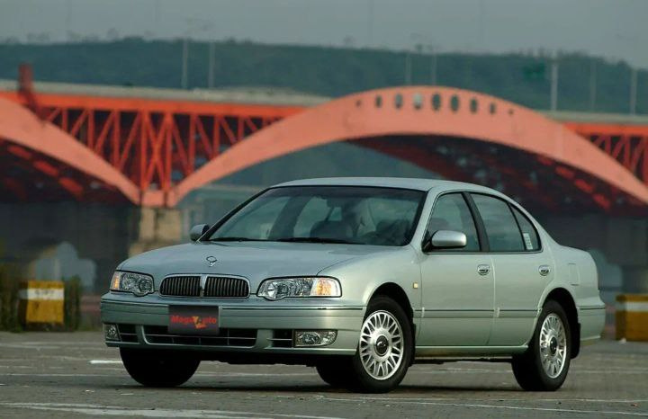 Renault Samsung SM 5 2001 год