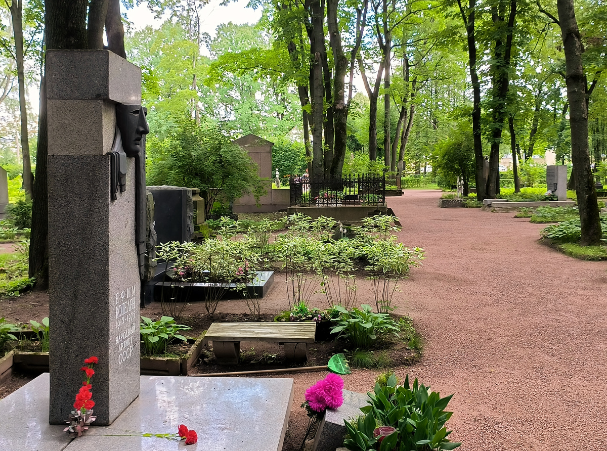 Литераторские мостки. Фото автора.