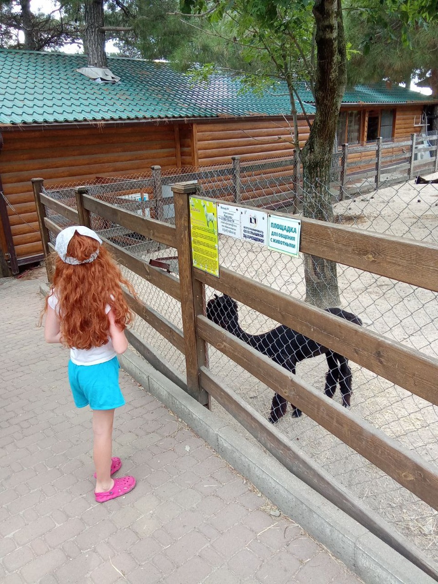 Младшая дочка в Геленджике. 