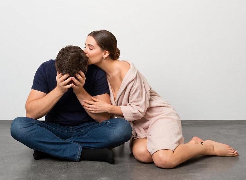 А что вы думаете? Первая любовь — это вечный идеал, который мы носим в себе, или всего лишь яркий, но пройденный этап, отпустить который — значит дать дорогу чему-то новому?