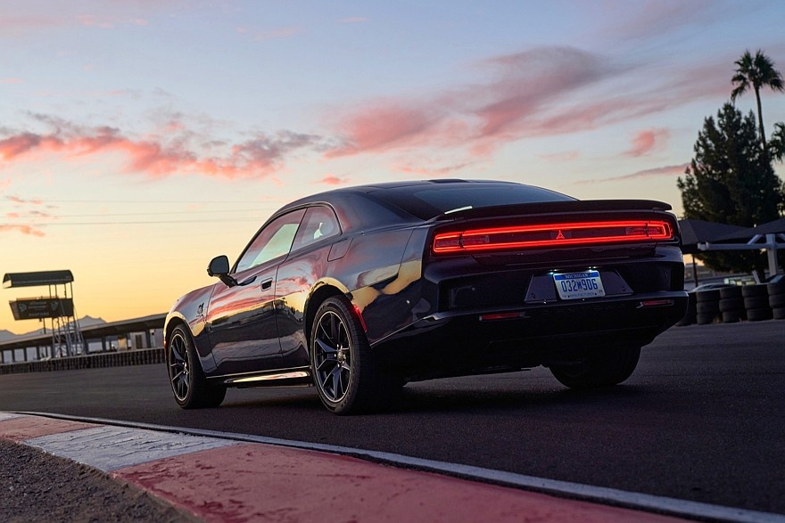    Dodge Charger Daytona Scat Pack