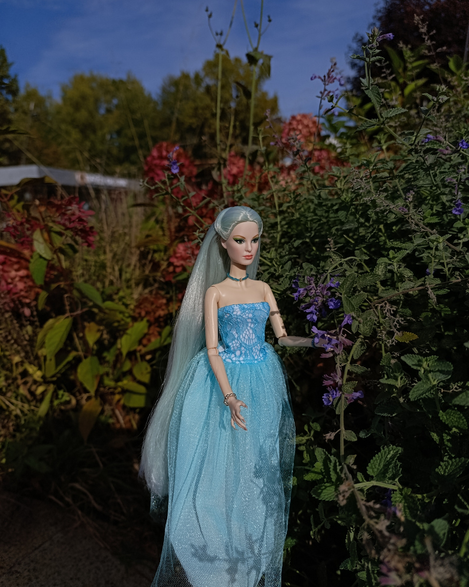 Адалинда потрясающая модель, совсем не капризная!