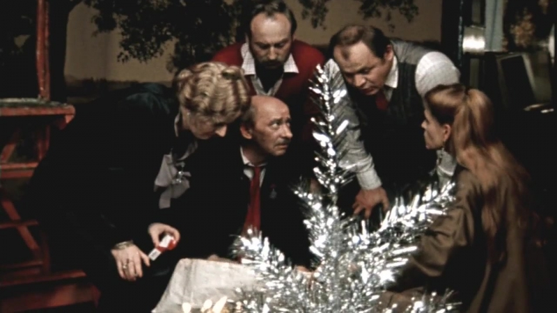 Кадр из комедии СССР «Старый Новый год»