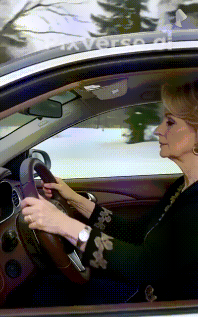 Женщина болезненно сжала руль, вспоминая прошлое. Какую же непростительную ошибку совершил когда-то её сын! 