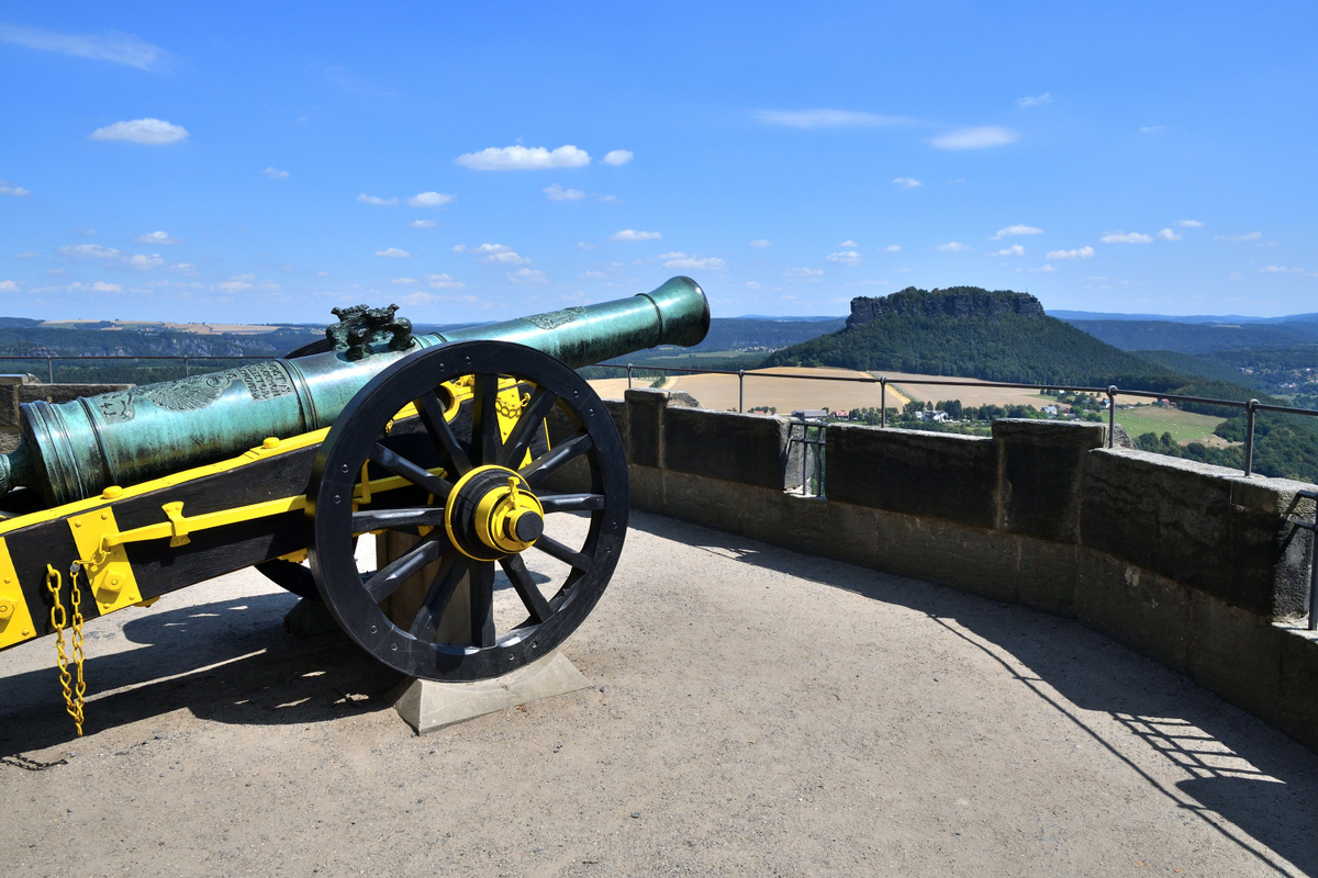  Старинное орудие в замке Кёнигштайн. Фотография: Соловьев В.Ю.
