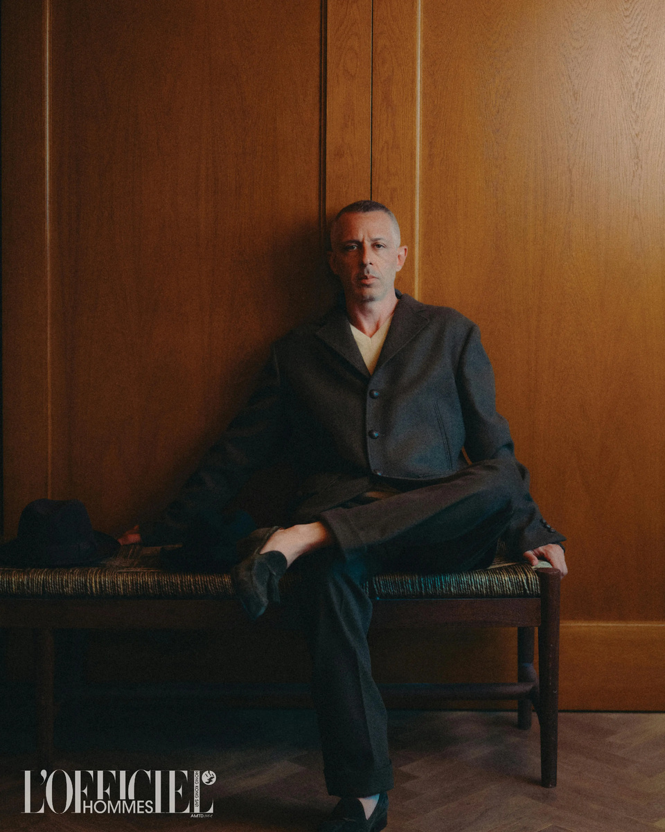 источник фото L'Officiel Hommes Hong Kong