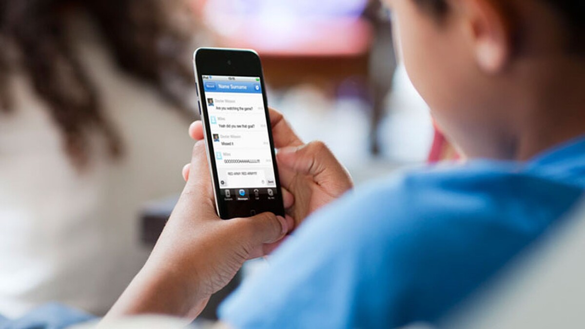 Его молчание — это не манипуляция. Это — капитуляция после многолетней войны за внимание.
