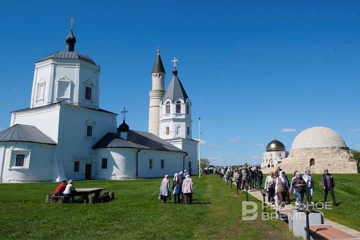    Интересно, что могли бы снять представители индийского кино в Болгаре?. Динар Фатыхов / realnoevremya.ru