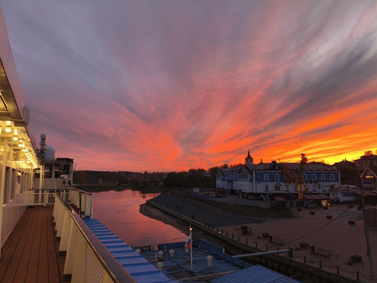 Закат с борта теплохода