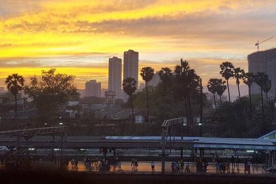    FT: прибрежный район в Мумбаи стал центром притяжения для индийских миллиардеров