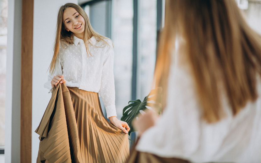  Некоторым девушкам не хочется отказываться от своей женственности. Фото: Freepik