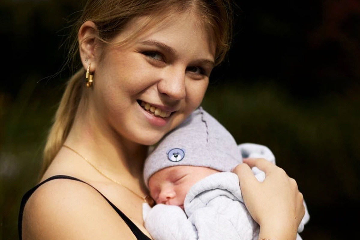     «Подвиг после кесарева сечения»: Александра Трусова показала видео, как восстанавливала двойной аксель