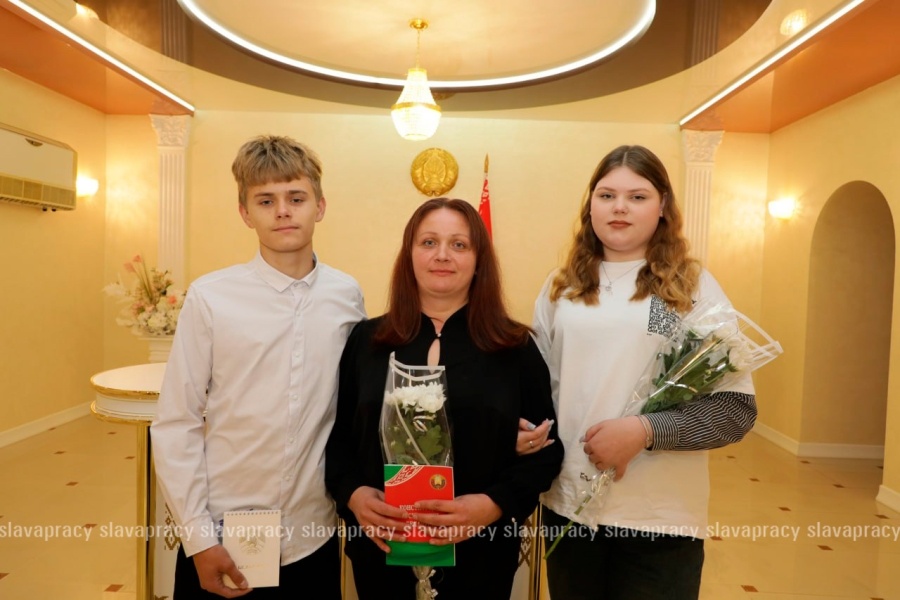     Клятва верности: как украинские семьи нашли свой дом в Беларуси