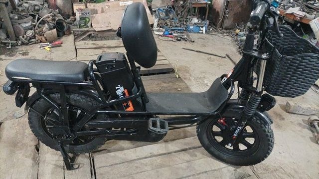    В Сорочинске столкнулись электровелосипед и автомобиль Hyundai. Есть пострадавший