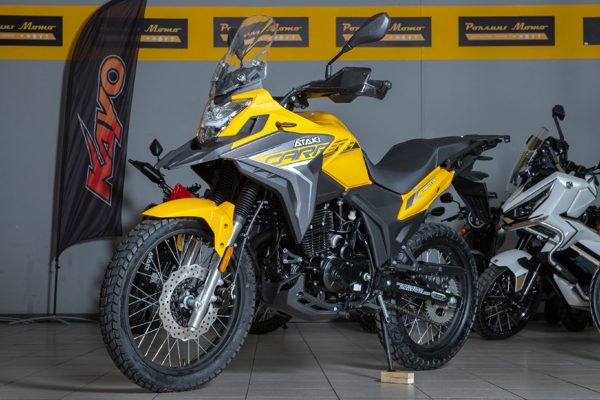 Ataki Carrera 300 предназначен для дорог общего пользования, грунтовых дорог и легкого бездорожзья