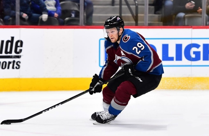 Фото из открытых источников (Н.Маккинон)