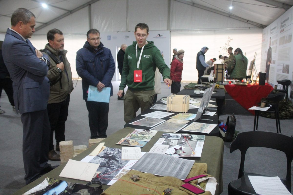    Экспозиция демонстрирует значимость поисковых работ для сохранения исторической памяти