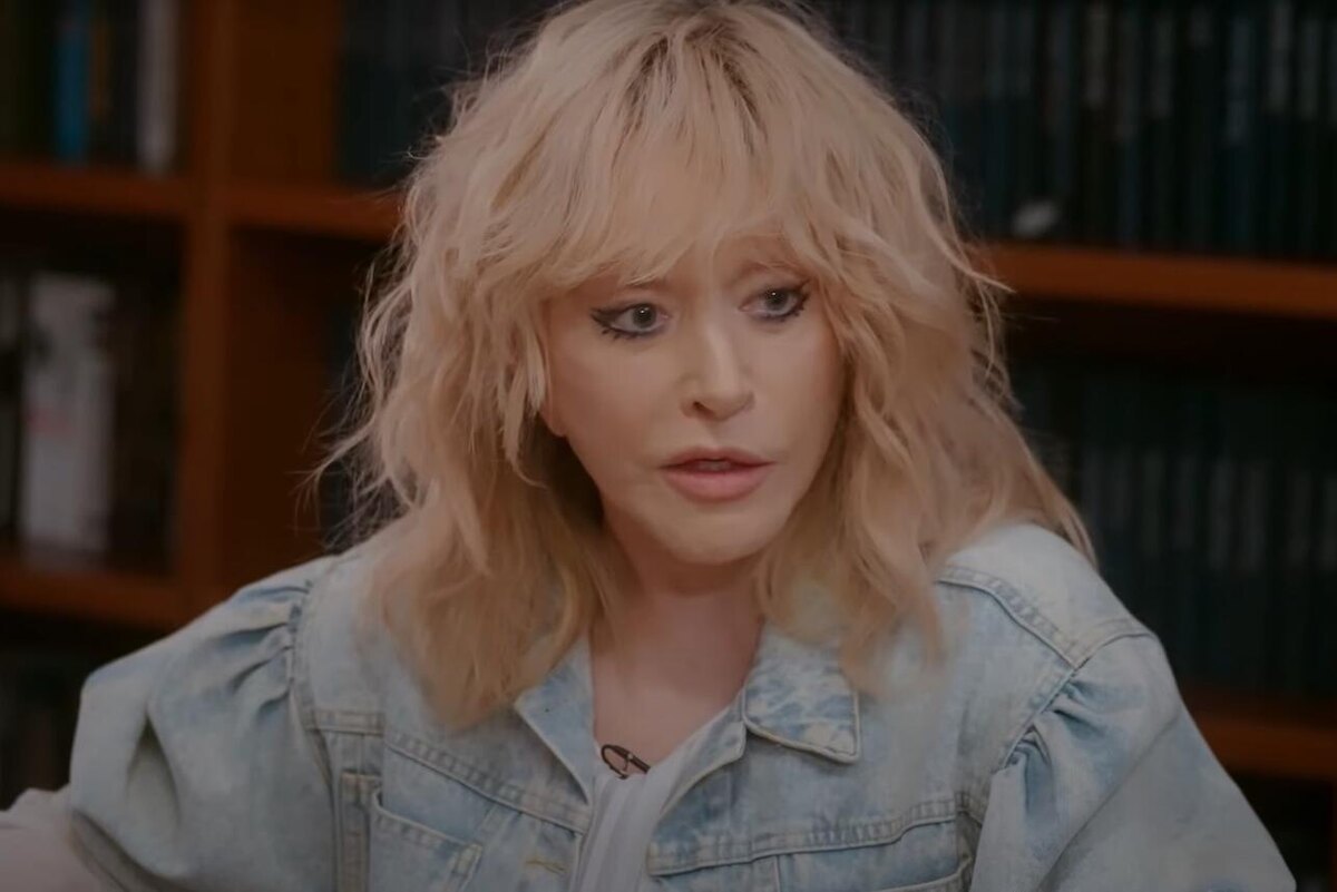    Алла Пугачева кадр YouTube