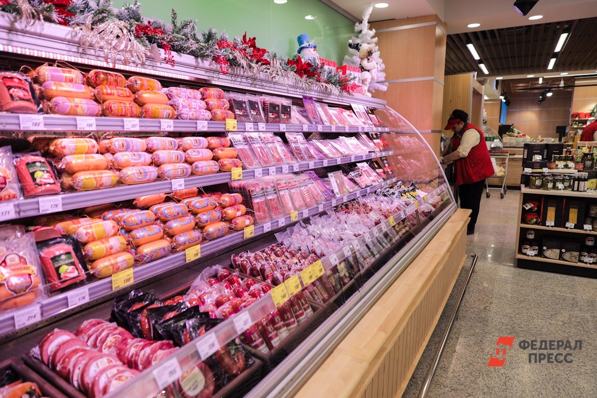 Колбасу с лекарствами для животных нашли на предприятии Петрозаводска.  Фото: Фото: ФедералПресс / Евгений Поторочин